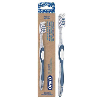 مسواک اورال بی (oral-B)با برس متوسط و مدیوم